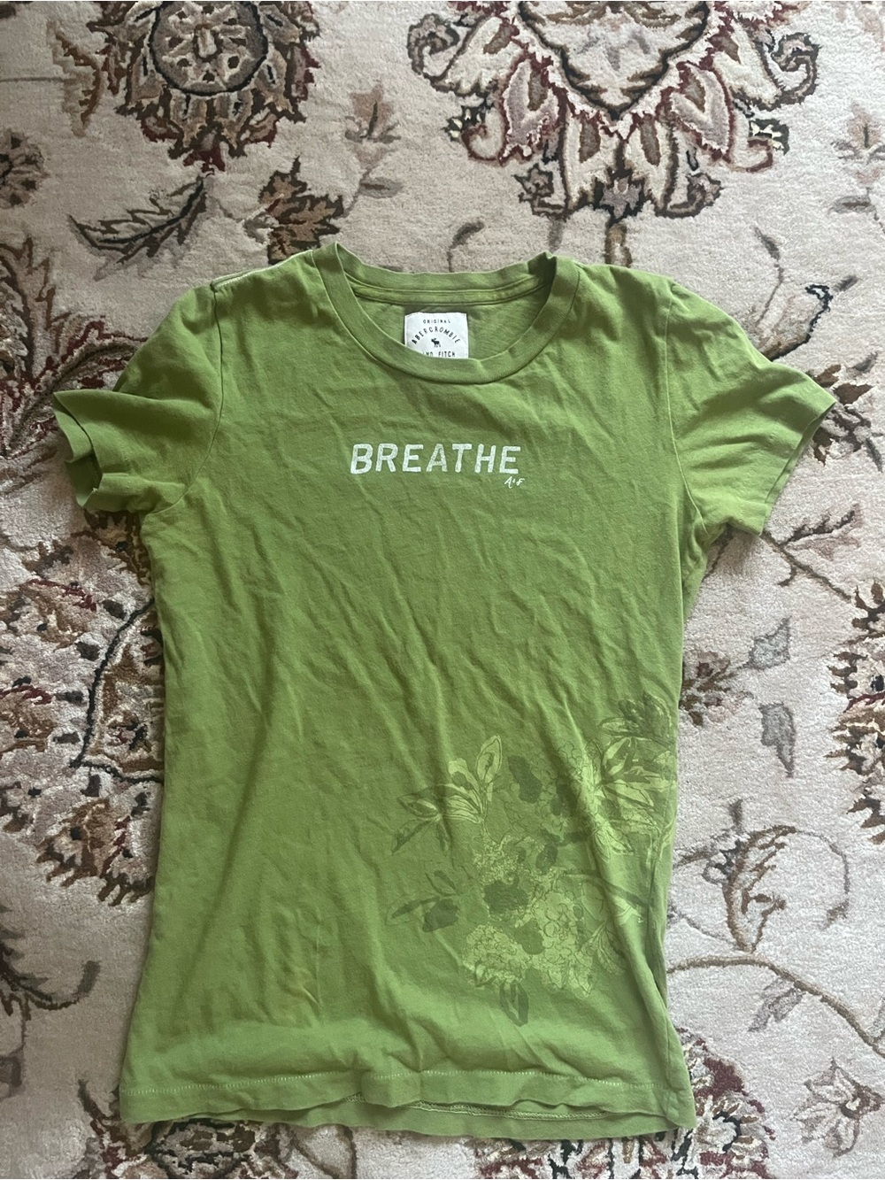 Vintage Y2K A&F breathe tee